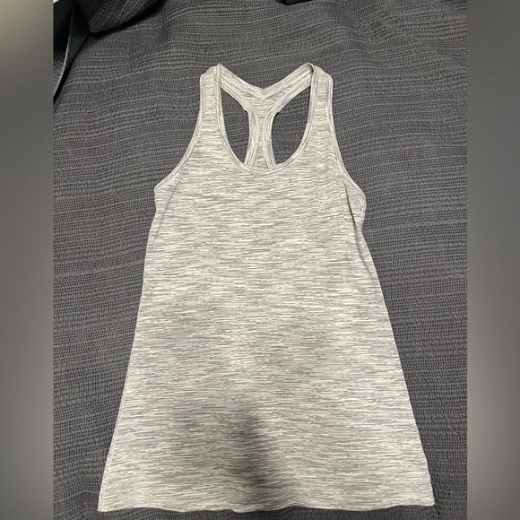 Lululemon racerback - Picture 3 of 3